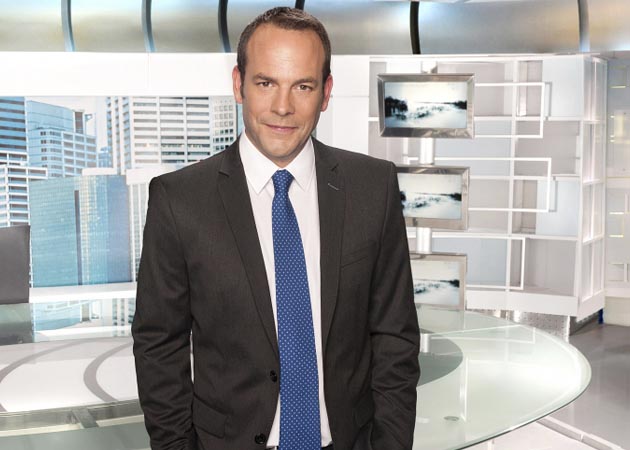 Roberto en el plat de Informativos Telecinco